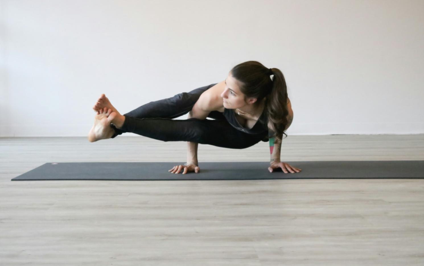 Friedliche Yoga-Atmosphäre bei Slicerazoure